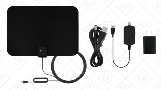 Pull In Your Local Channels With a $17 HDTV Antenna, Plus a Free Signal Booster<em></em>